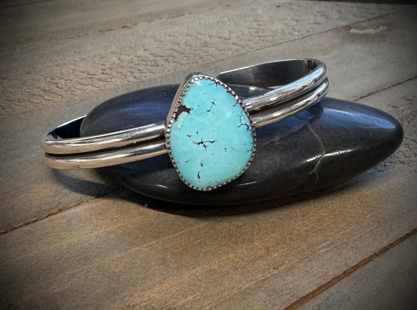 Hubei Turquoise Cuff