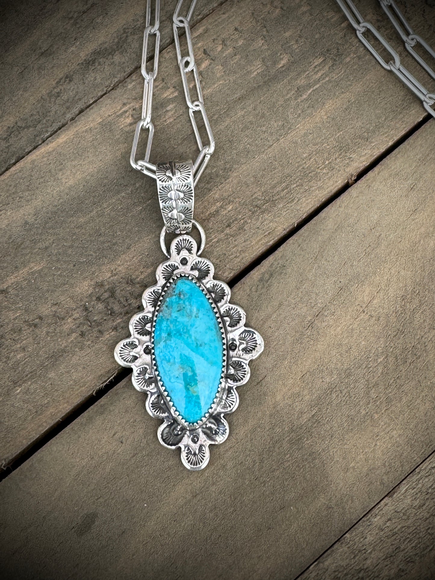 Scalloped Oval Turquoise Necklace