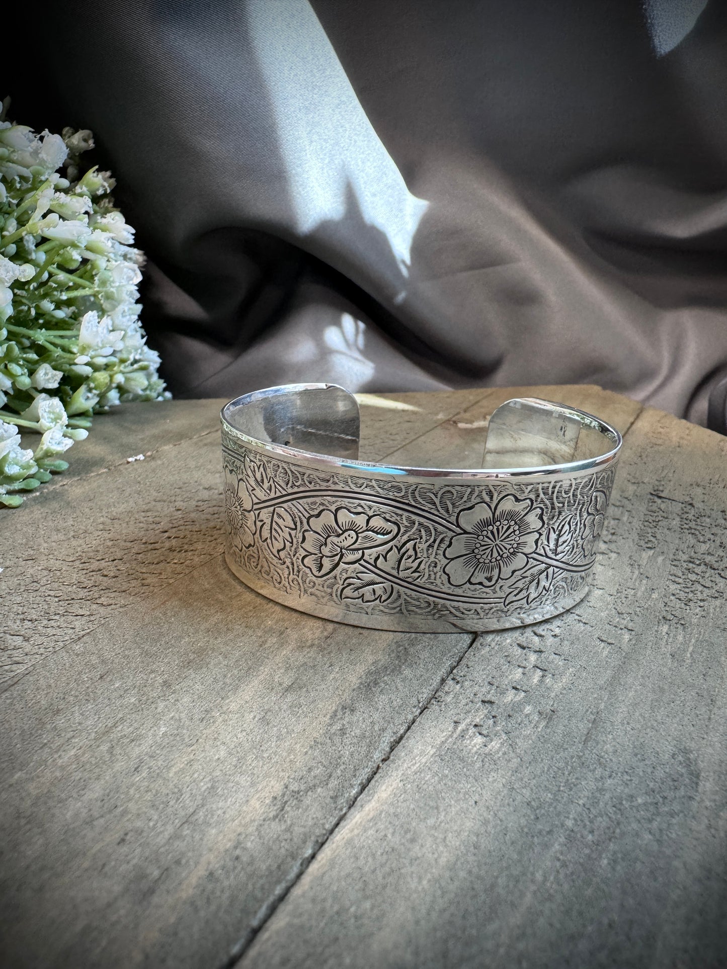 Cuff Bracelet - Floral