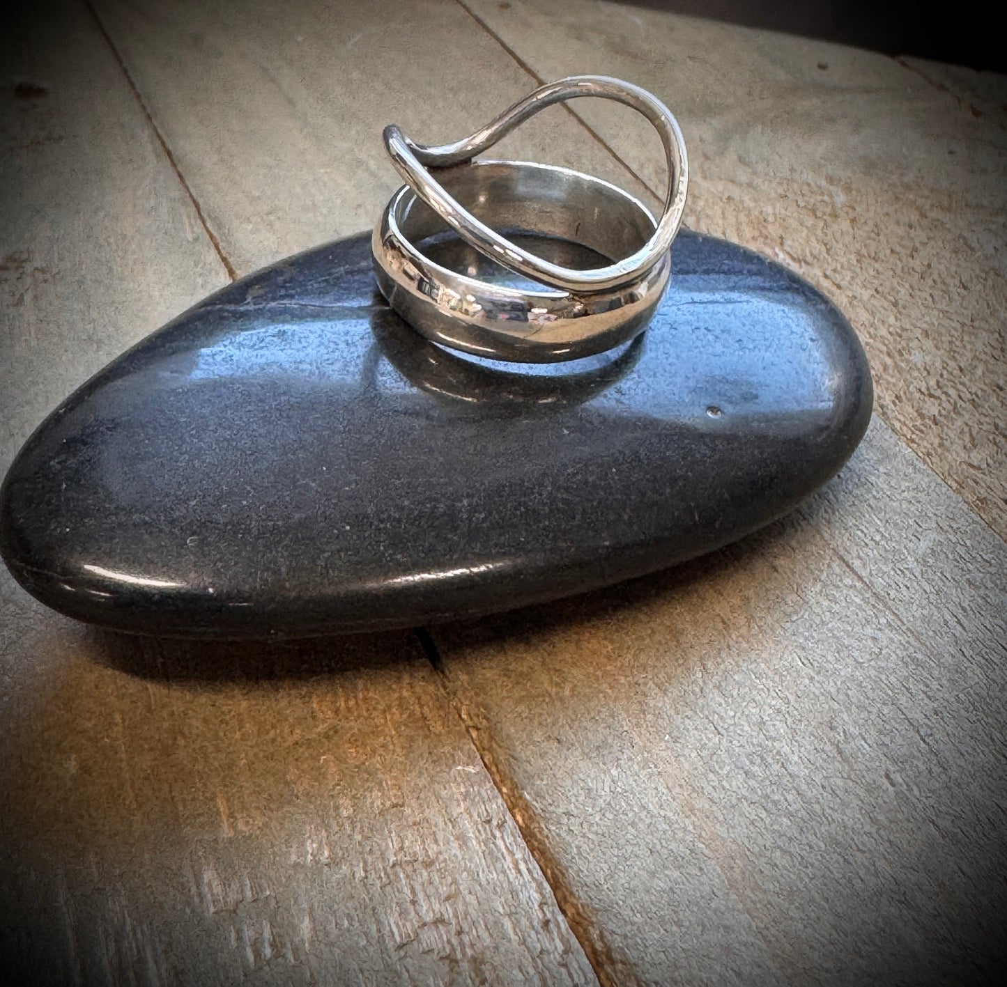 Sound Wave Ring