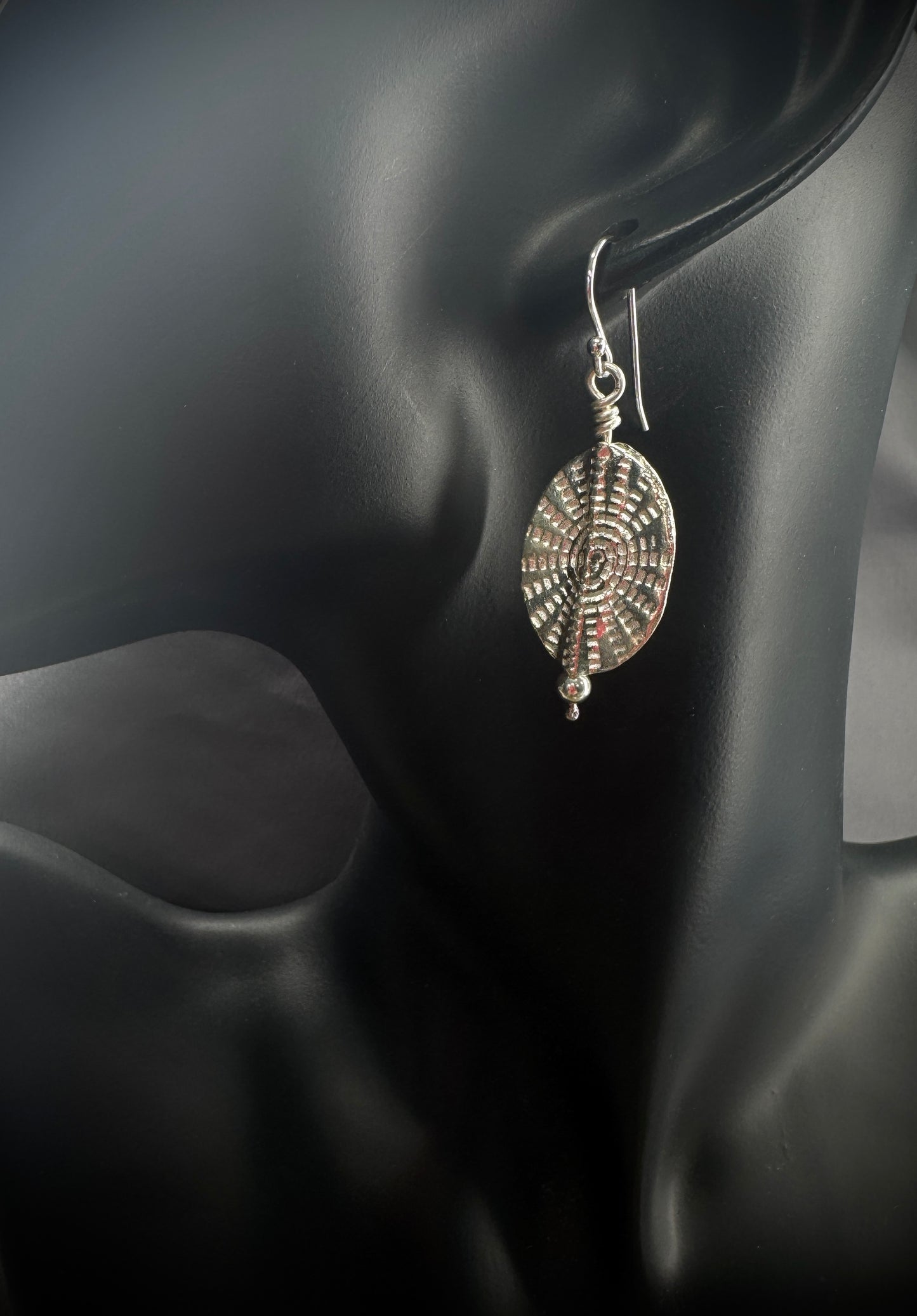 Thai Silver Earrings - Small Oval