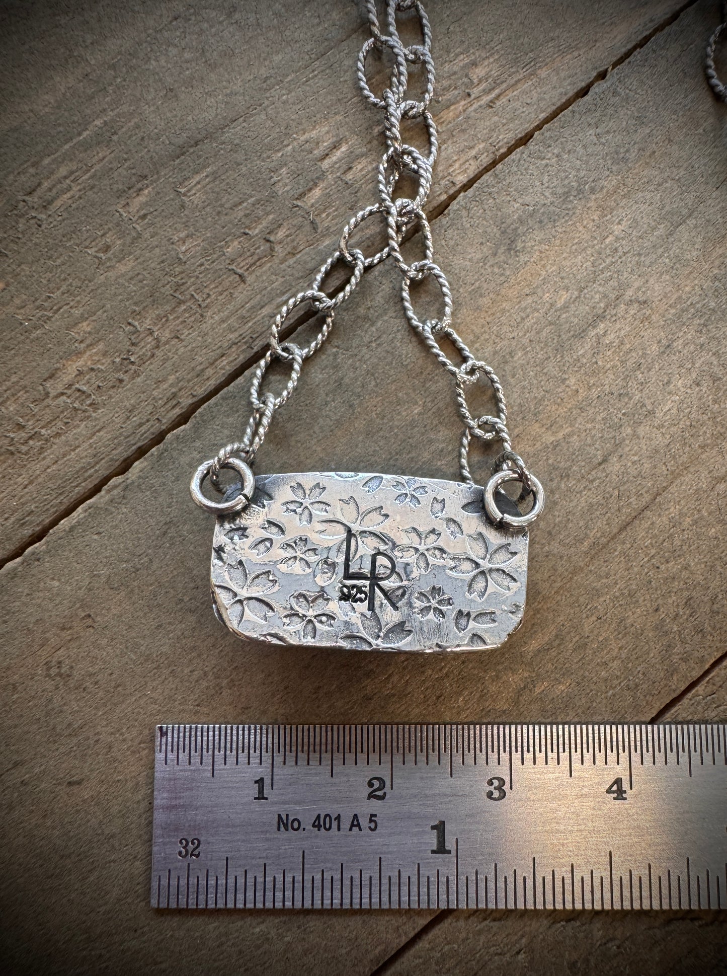 Orange Dahlia Bar Necklace