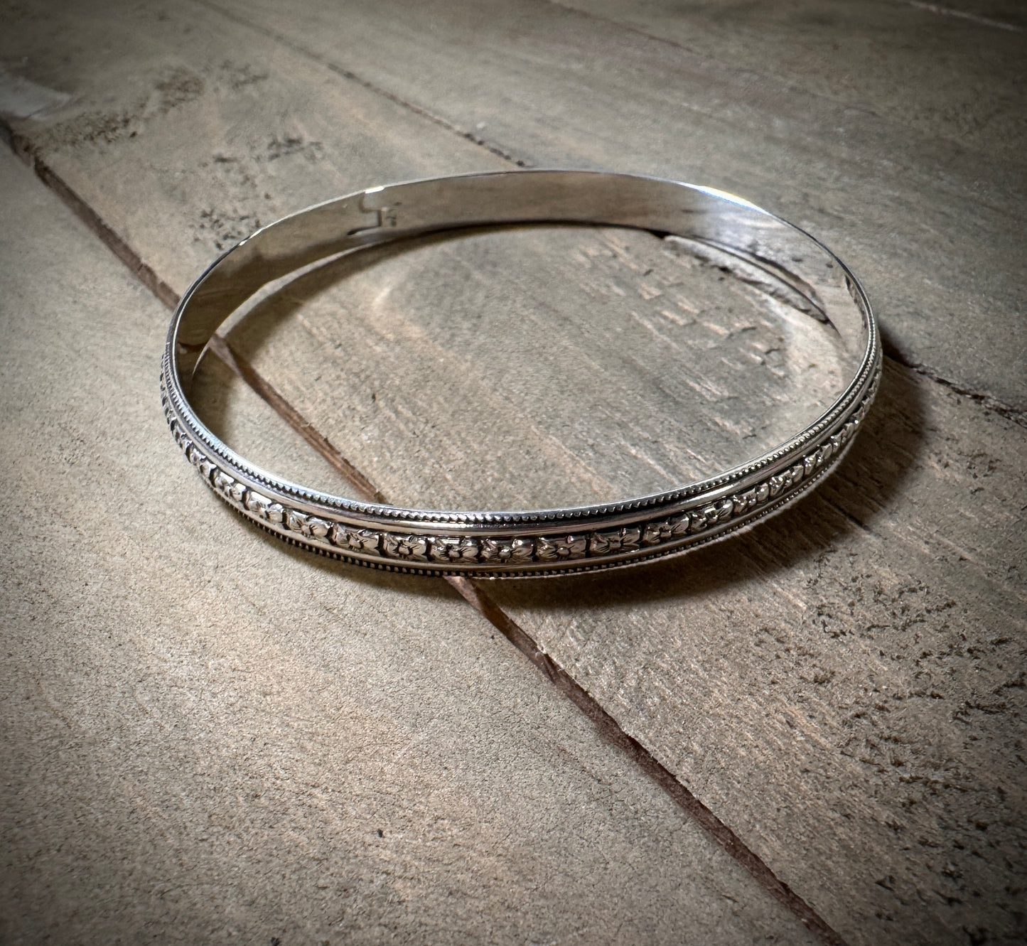 Bangle Bracelet - Classic