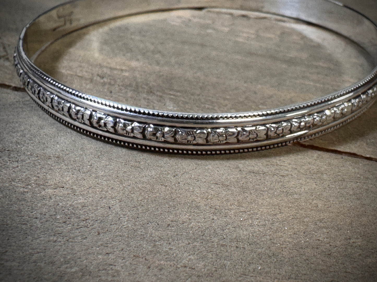 Bangle Bracelet - Classic