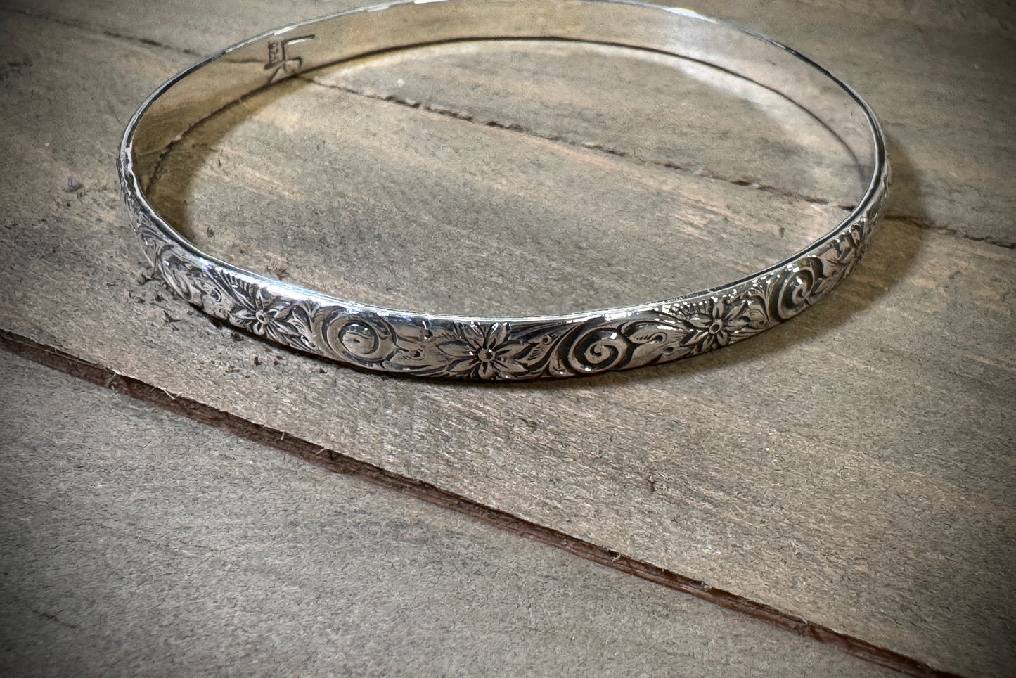 Bangle Bracelet - Floral Swirl