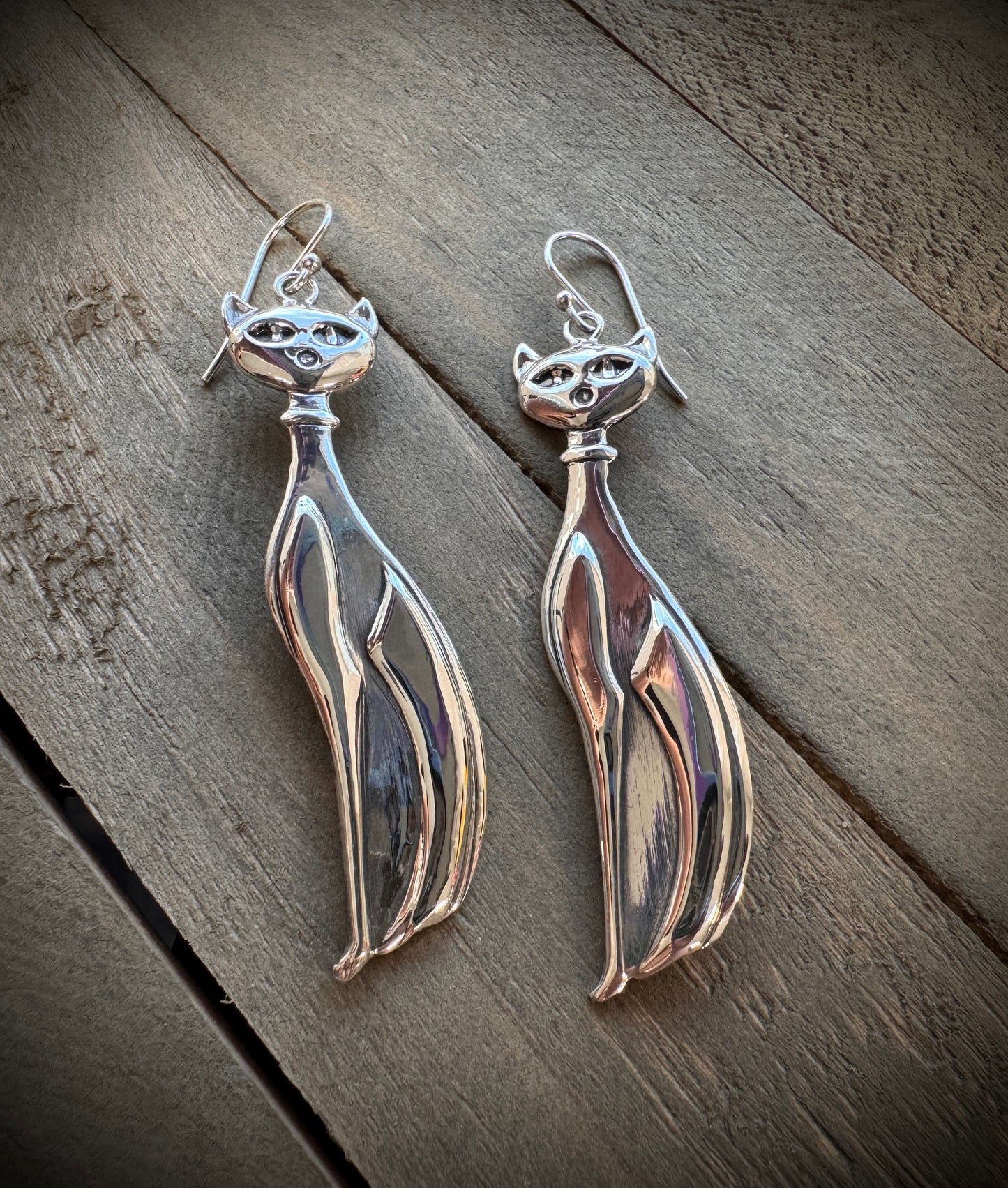 Sophisticated Cat Earrings