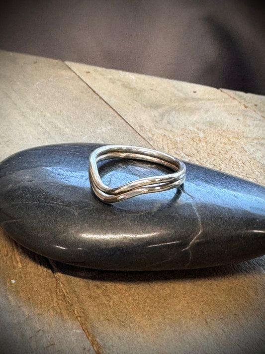 Double Wave Ring