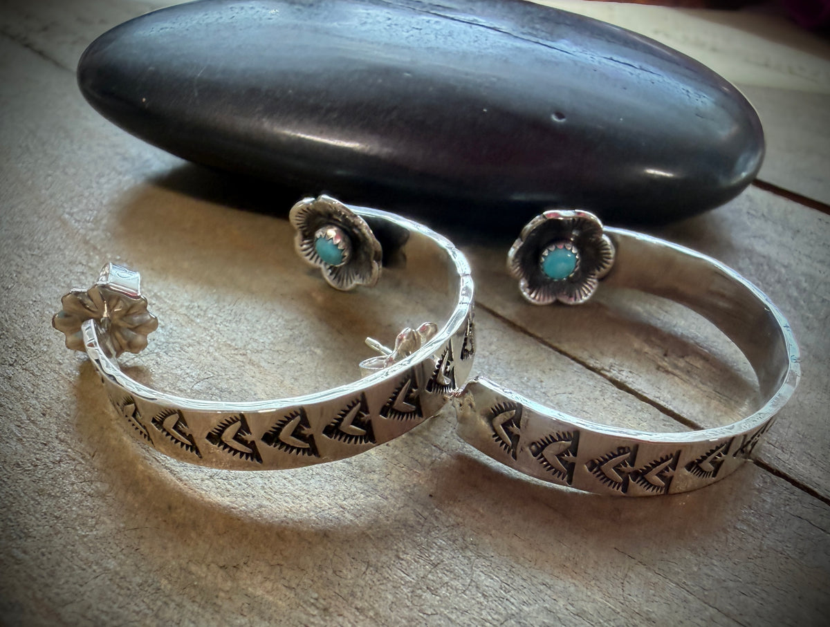 Hidden Flower with Turquoise #3