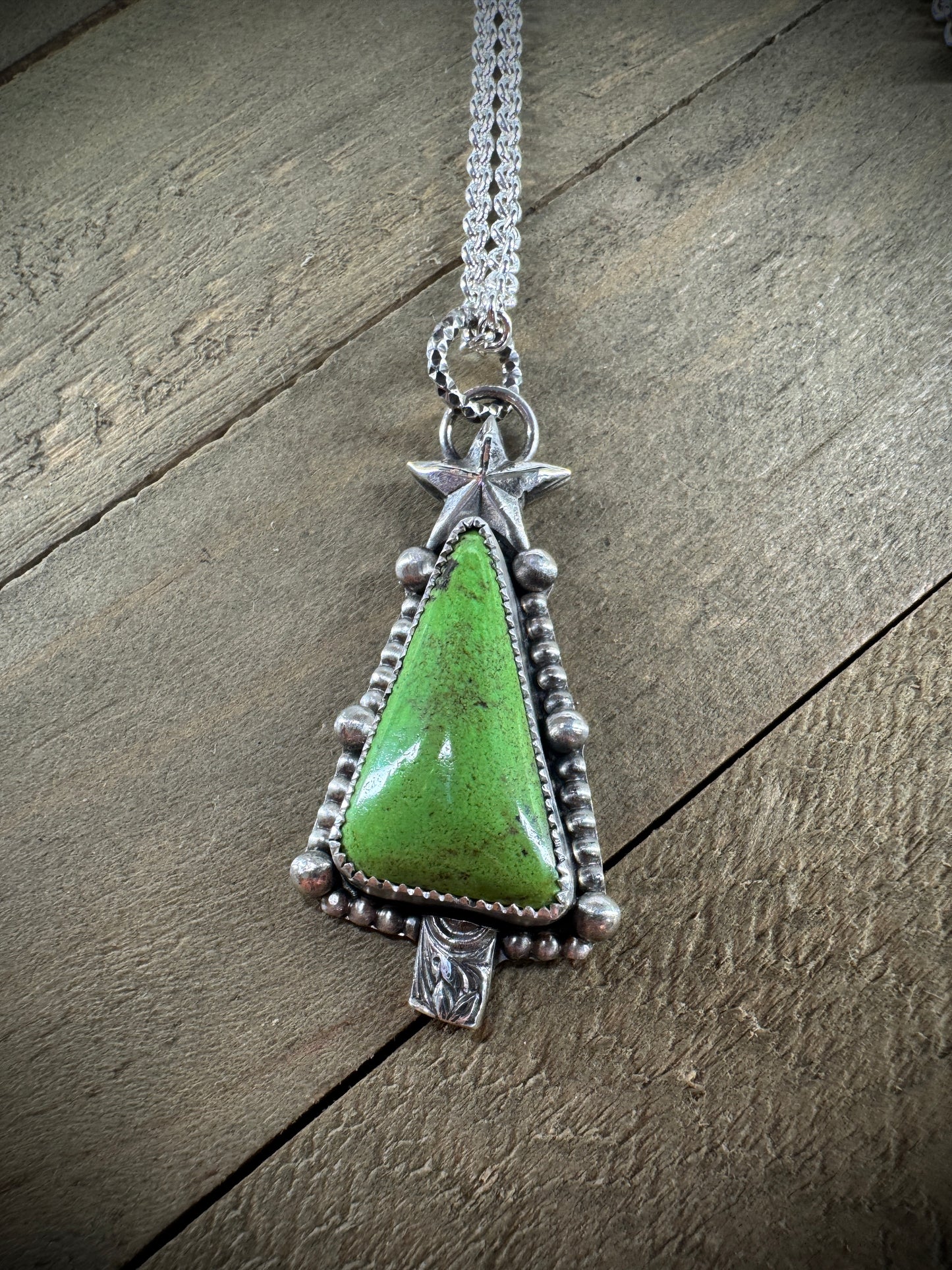 Gaspéite Christmas Tree Necklace