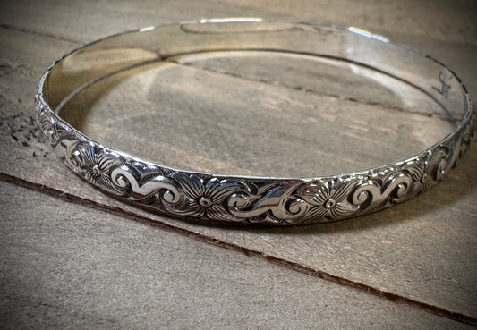 Bangle Bracelet - Western Tooled